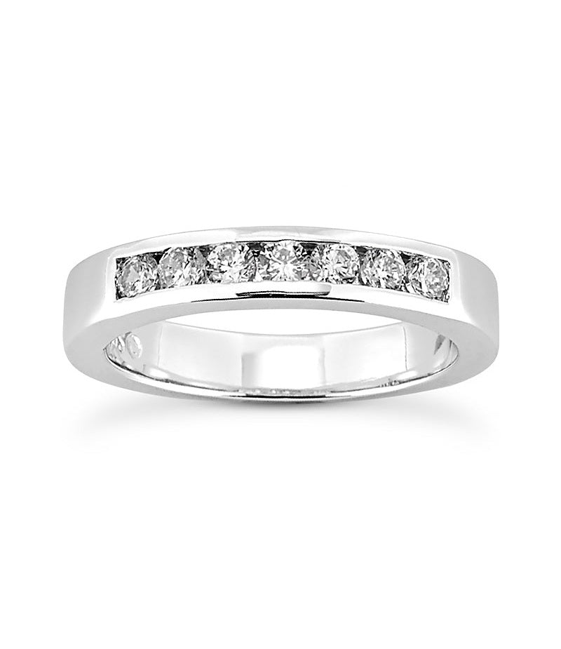 14k White Gold 0.14 Carat Diamond Wedding Band