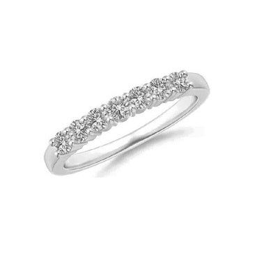 14k White Gold 0.40 Ct Diamond Band with 7 Diamonds