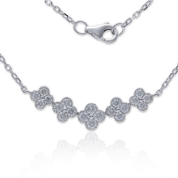 18k Gold 0.77Ct Diamond Clover Necklace with 20 diamonds, available in White and Yellow Gold
