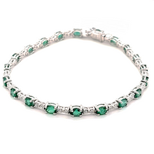 Load image into Gallery viewer, 18k White Gold 3.52Ct Emerald, 1.06Ct Diamond Bracelet
