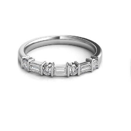 14k White Gold 0.40 Round, 0.30 Ct Baguette Diamond Bar set Band