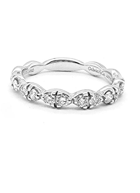 14k White Gold 0.45 Ct Diamond Band