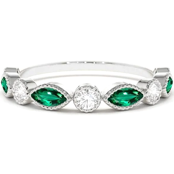 14k White Gold 0.38Ct Emerald, 0.16Ct Diamond Band