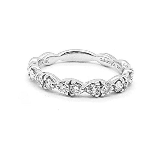 14k White Gold 0.45 Ct Diamond Band