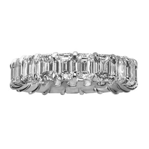 Platinum 5.12Ct EF VVS Emerald Cut Diamond eternity Band with 21 Diamonds, Size 6.5