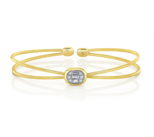 14k Yellow Gold 0.14Ct Baguettes, 0.06ct Round Diamond Bangle Bracelet