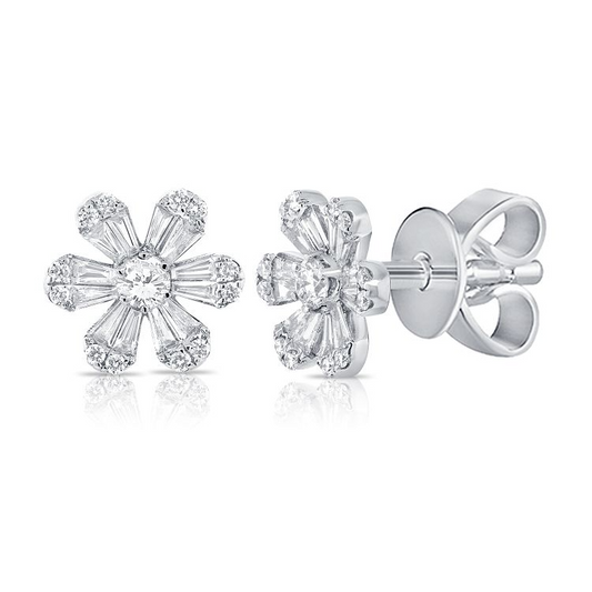 14k White Gold 0.52Ct Baguette, 0.33Ct Round Diamond Flower Earring