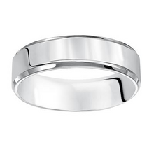 Load image into Gallery viewer, Platinum 5mm wide Plain Band, size 10.0

