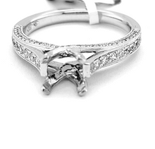 Load image into Gallery viewer, 18k White Gold 0.48 Ct Diamond Engagement Ring Mounting
